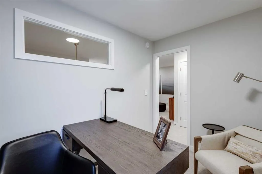 112 Sundown Crescent