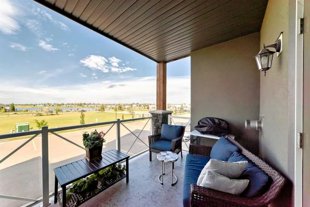 1005A Westmount Drive, #213