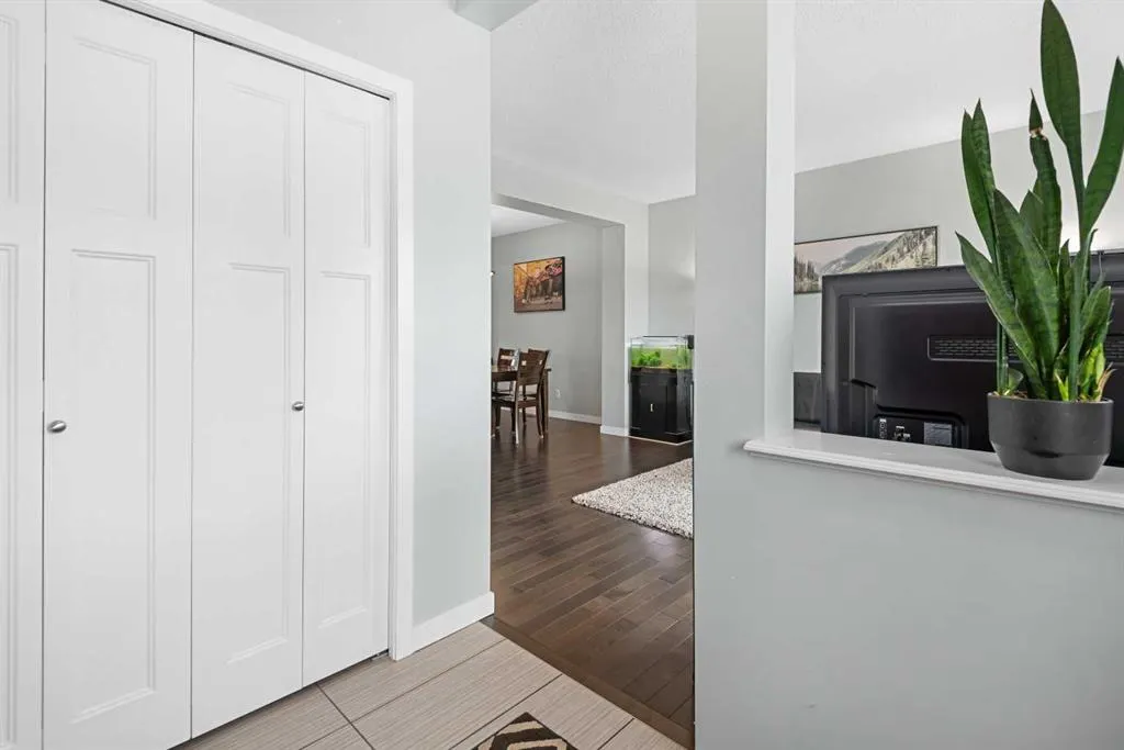 1251 New Brighton Park SE