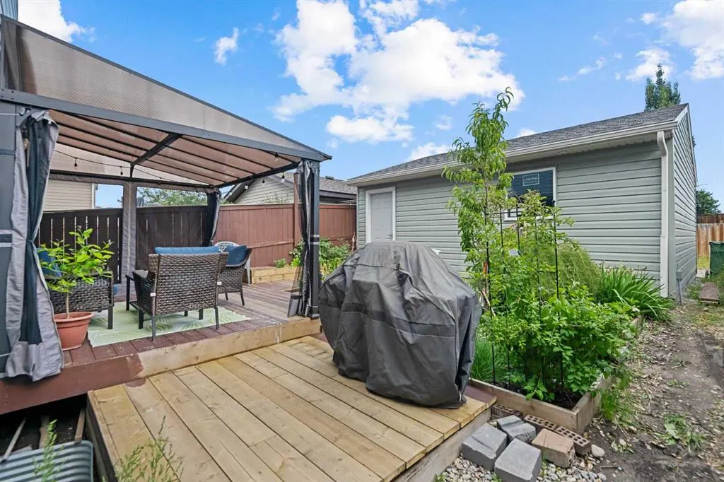 1251 New Brighton Park SE