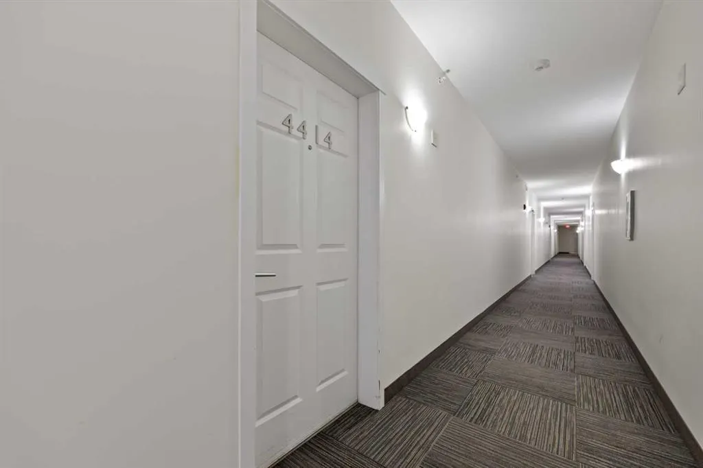 99 Copperstone Park SE, #4414