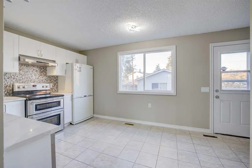 171 Erin Woods Drive SE