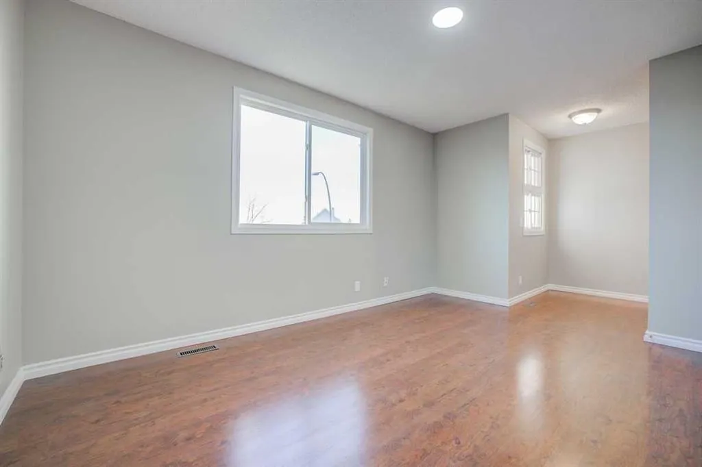 171 Erin Woods Drive SE