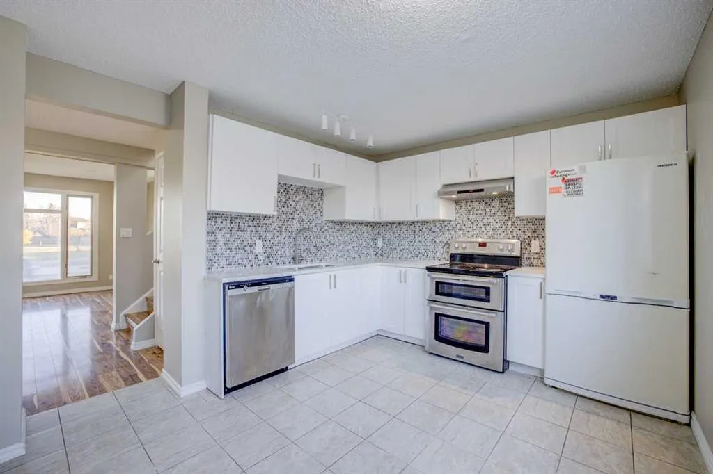 171 Erin Woods Drive SE