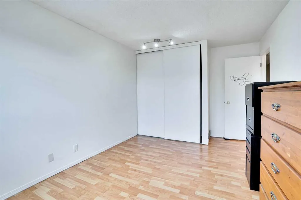 18 Erin Ridge Road SE