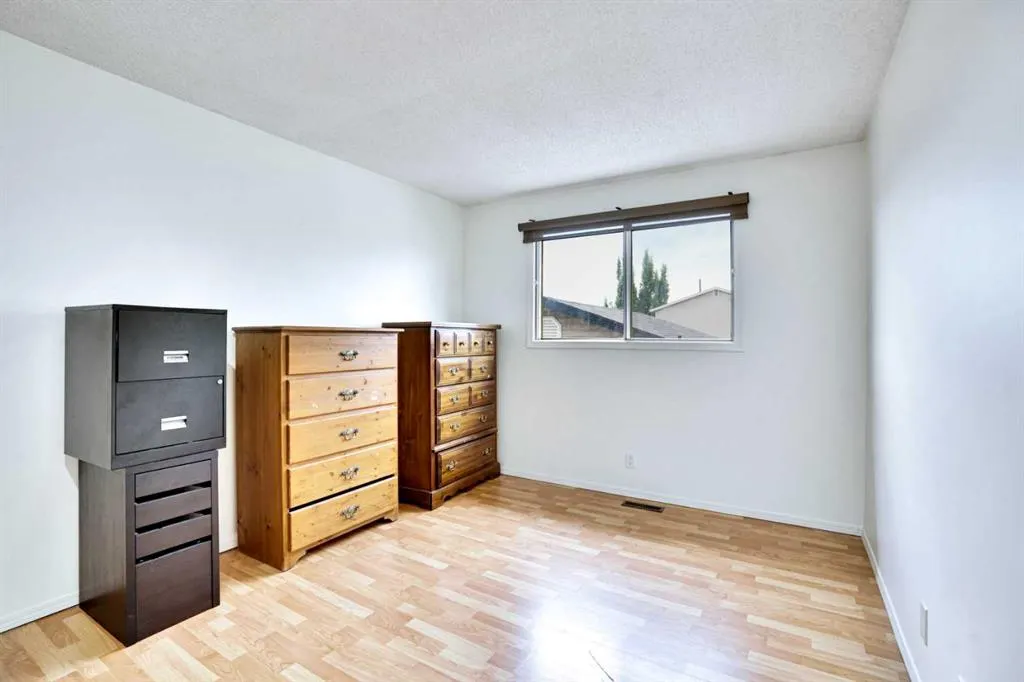 18 Erin Ridge Road SE