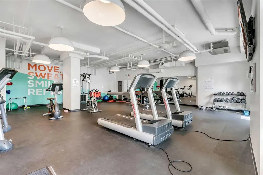 30 Mahogany Mews SE, #220