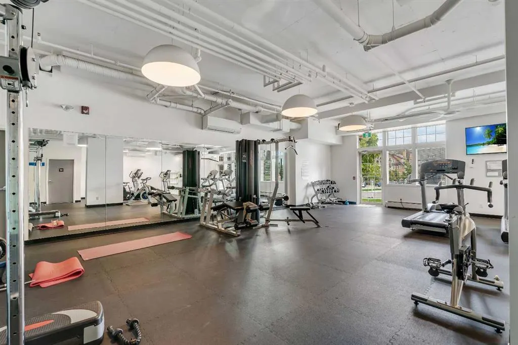 30 Mahogany Mews SE, #220