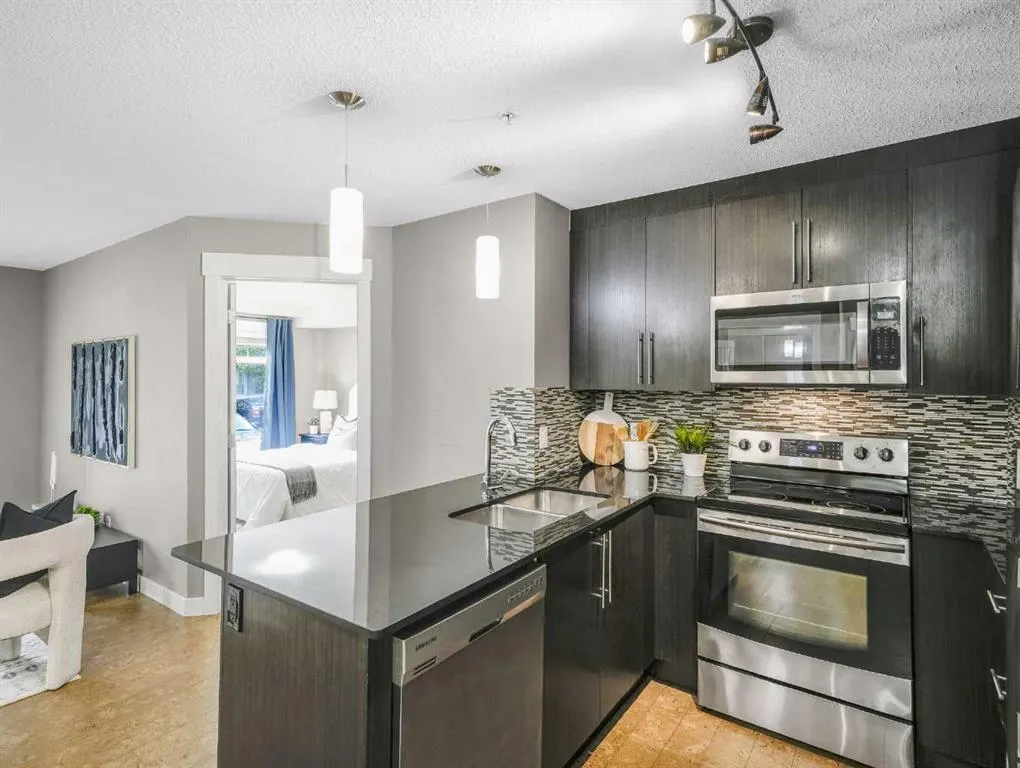 155 Skyview Ranch Way NE, #4111