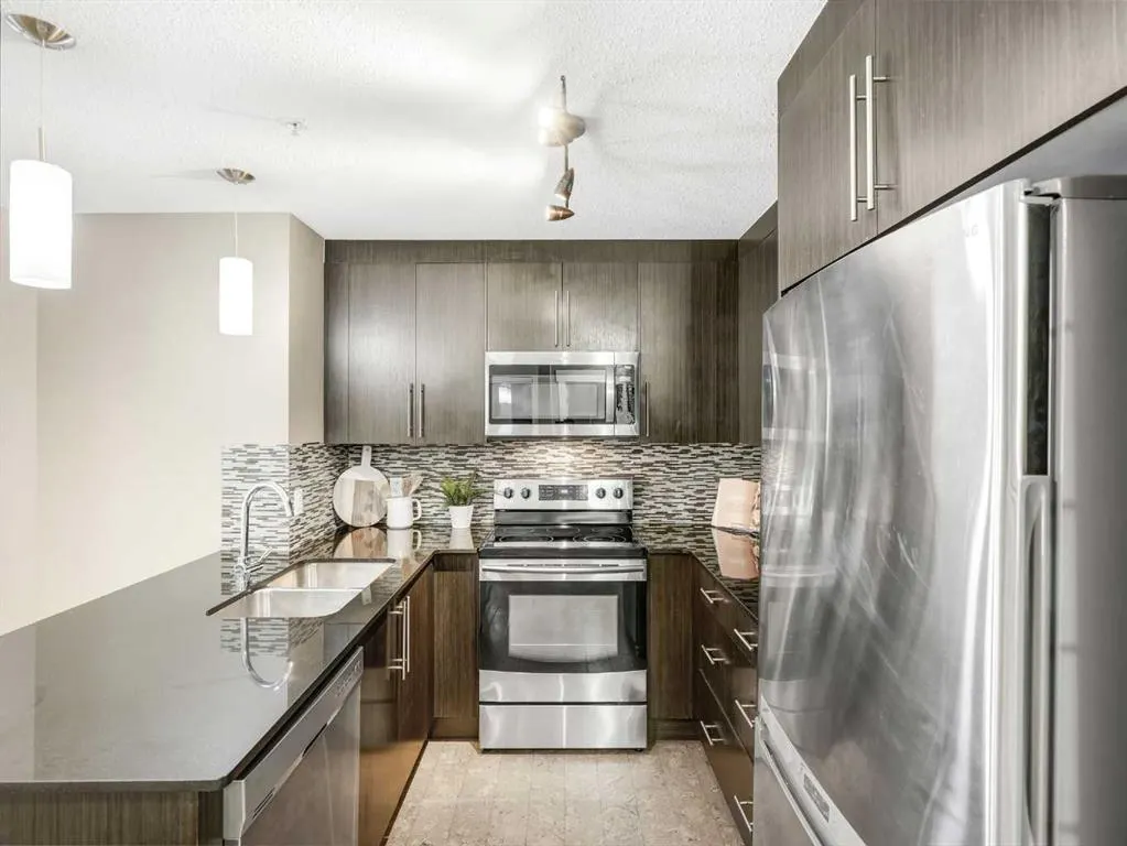 155 Skyview Ranch Way NE, #4111