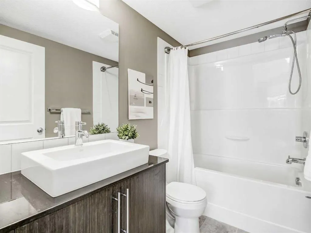 155 Skyview Ranch Way NE, #4111