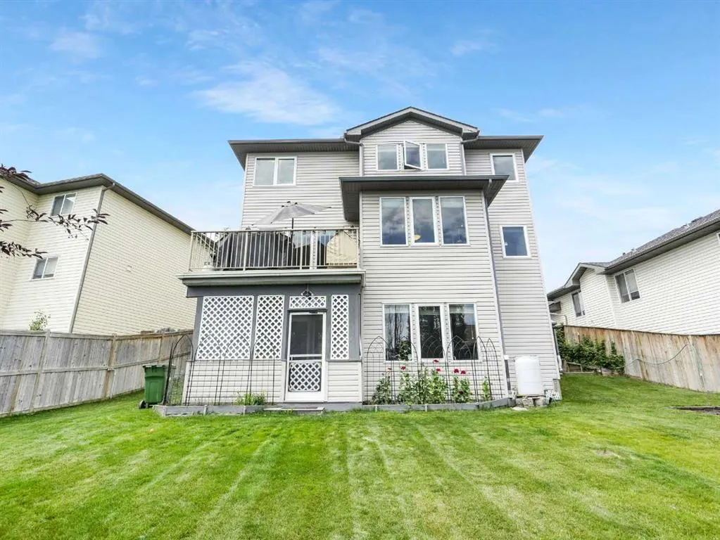 182 Strathmore Lakes Bend