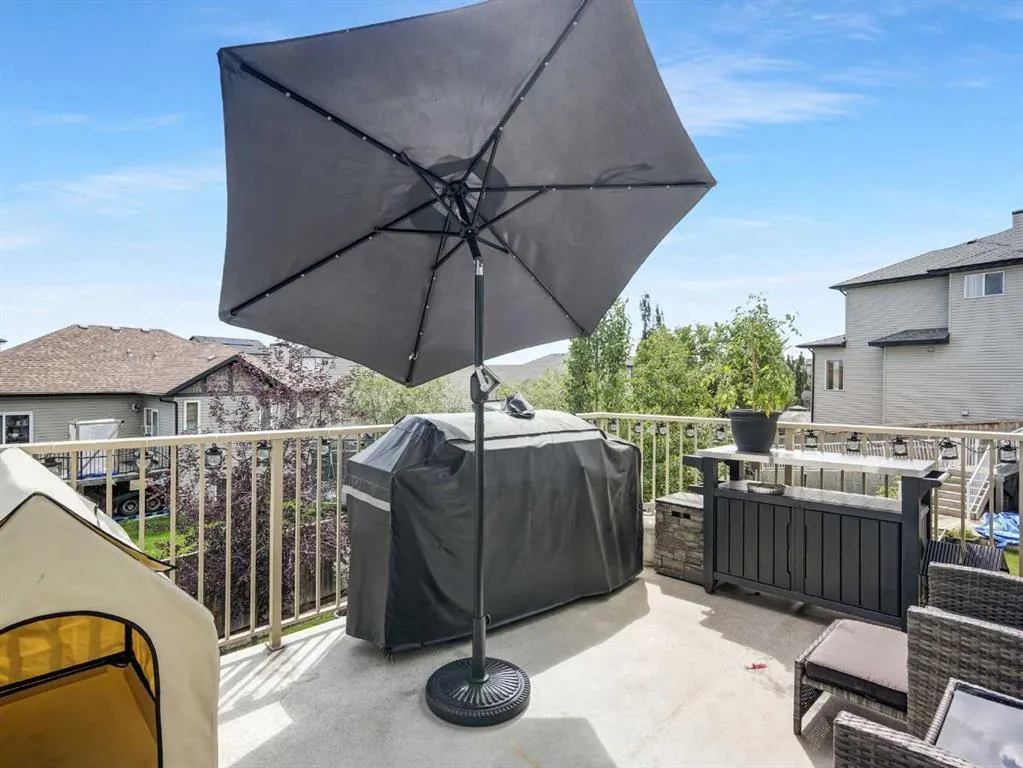 182 Strathmore Lakes Bend