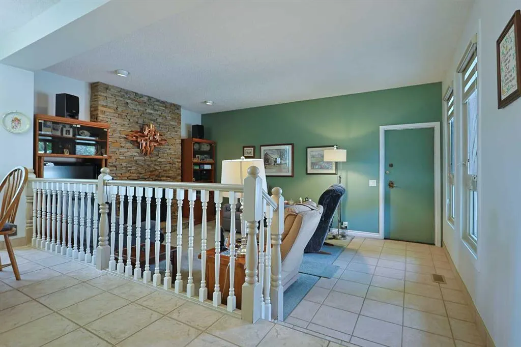 1901 Varsity Estates Drive NW, #18