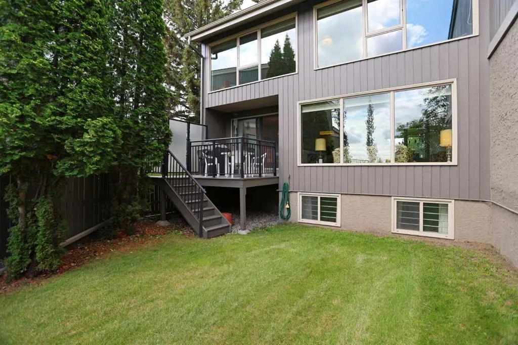 1901 Varsity Estates Drive NW, #18