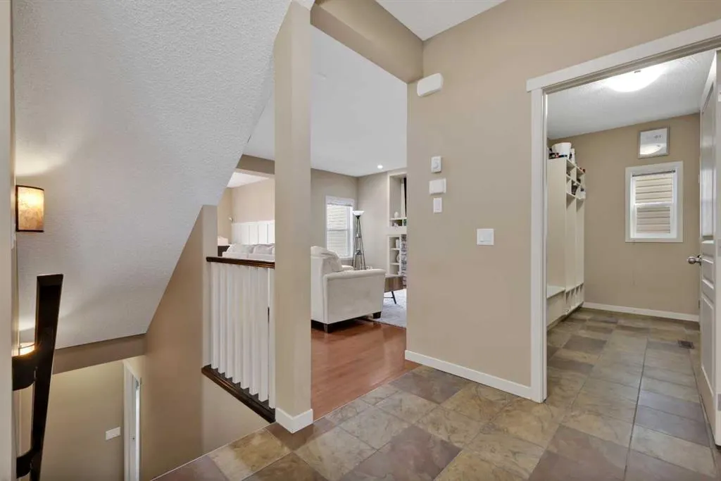 164 REUNION Grove NW