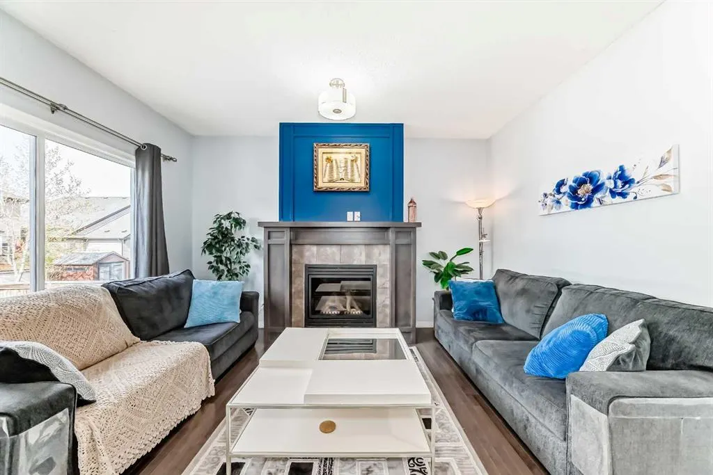 2357 Baywater Crescent SW