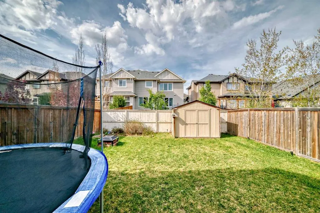 2357 Baywater Crescent SW
