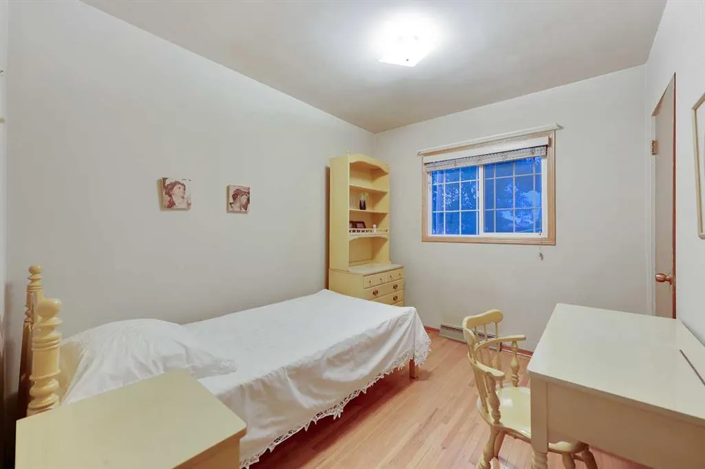 10 Glamorgan Drive SW