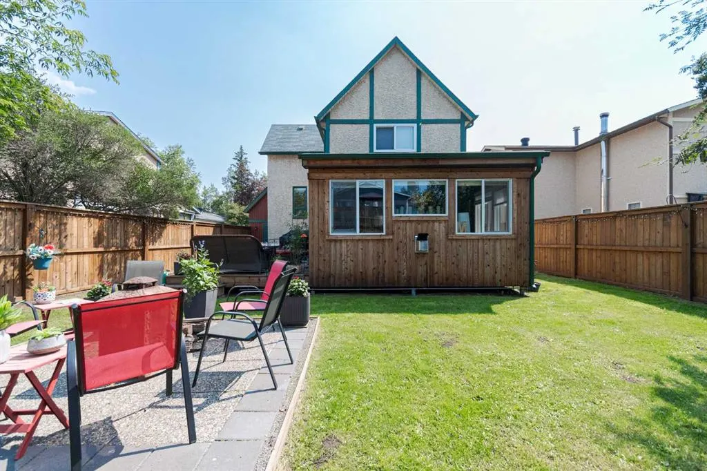 609 Timberline Drive