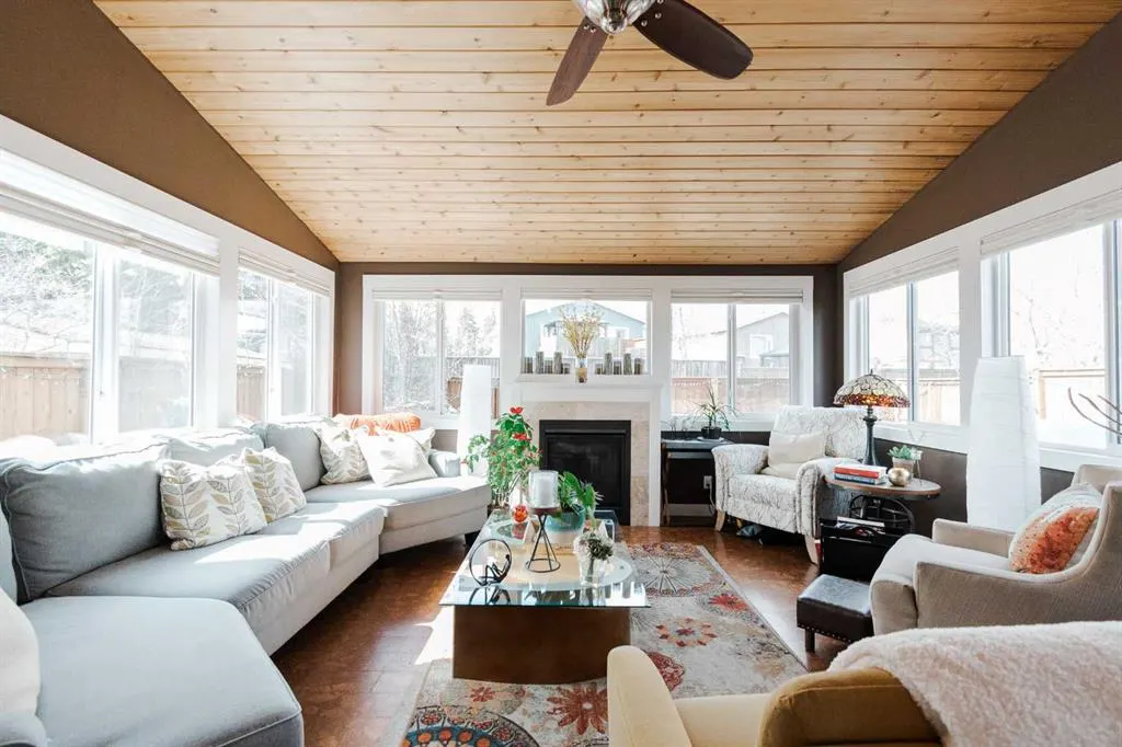 609 Timberline Drive