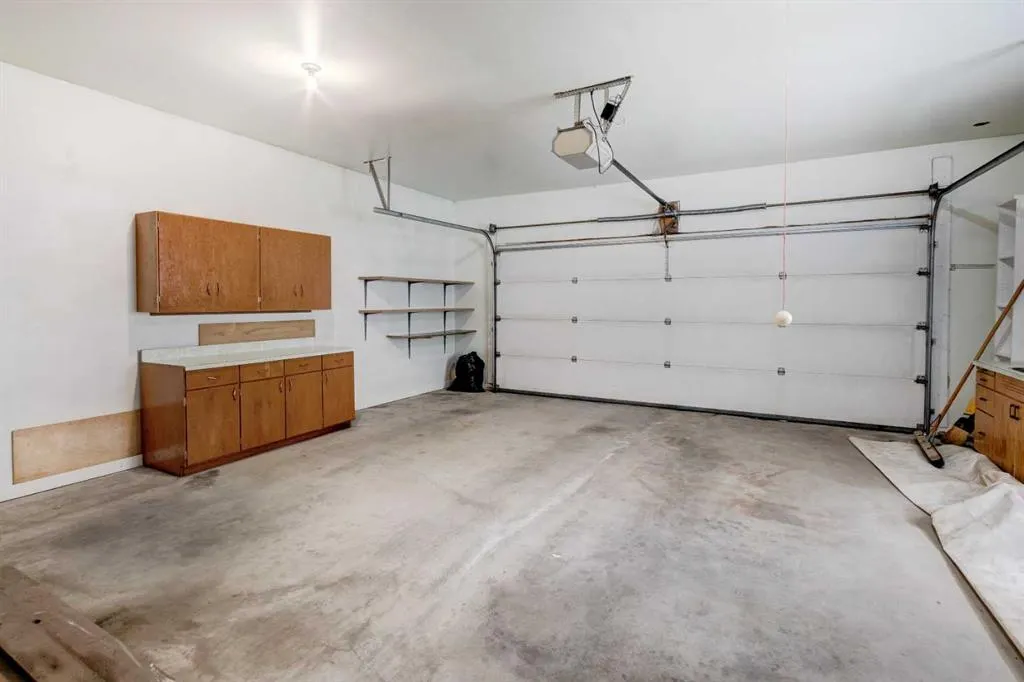 328 Maple Tree Way