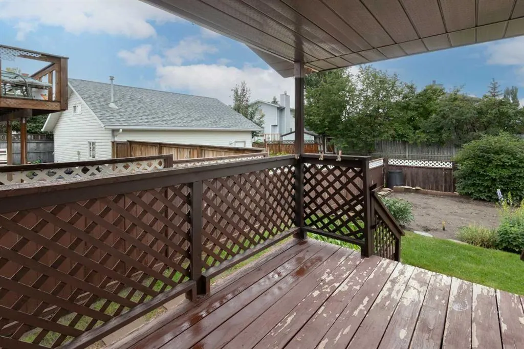 328 Maple Tree Way