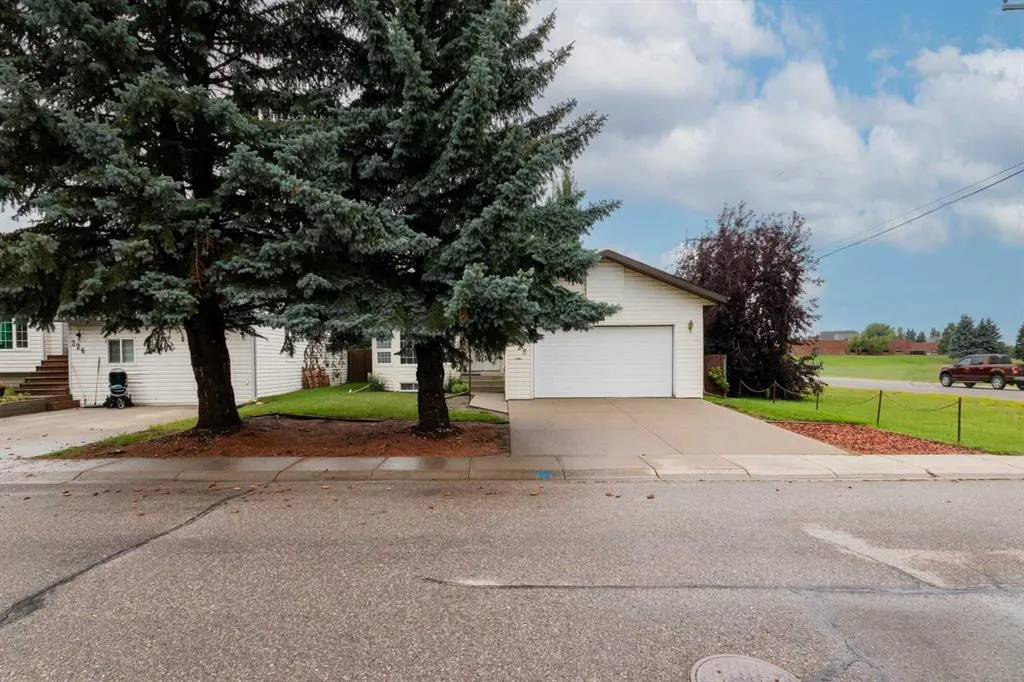 328 Maple Tree Way
