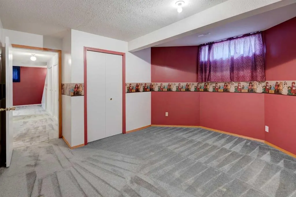 328 Maple Tree Way