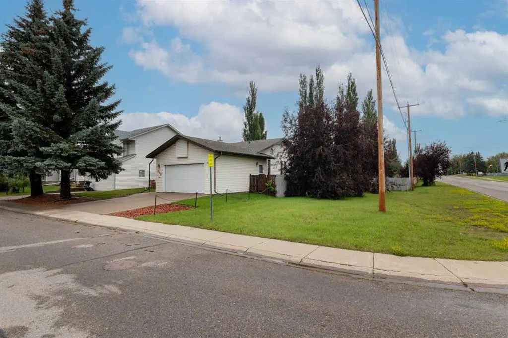 328 Maple Tree Way