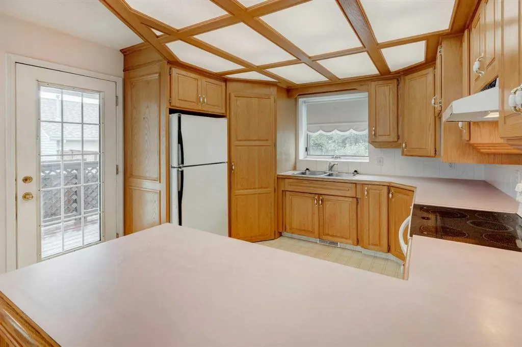 328 Maple Tree Way