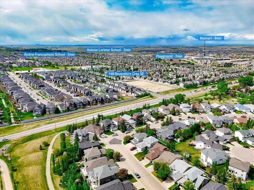 149 RAVENSTERN Crescent SE