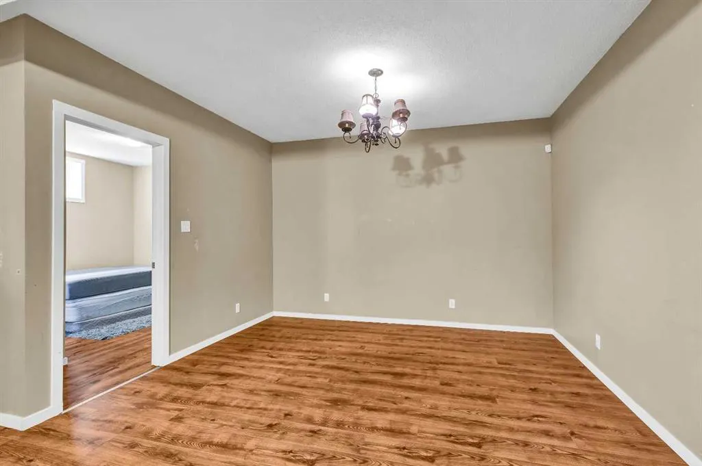 216 Copperpond Green SE