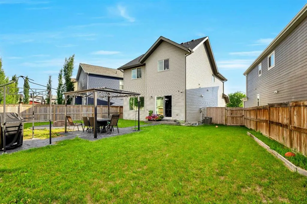216 Copperpond Green SE