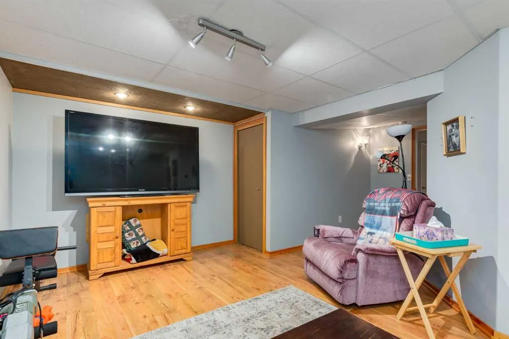 135 Bow Ridge Drive, #5