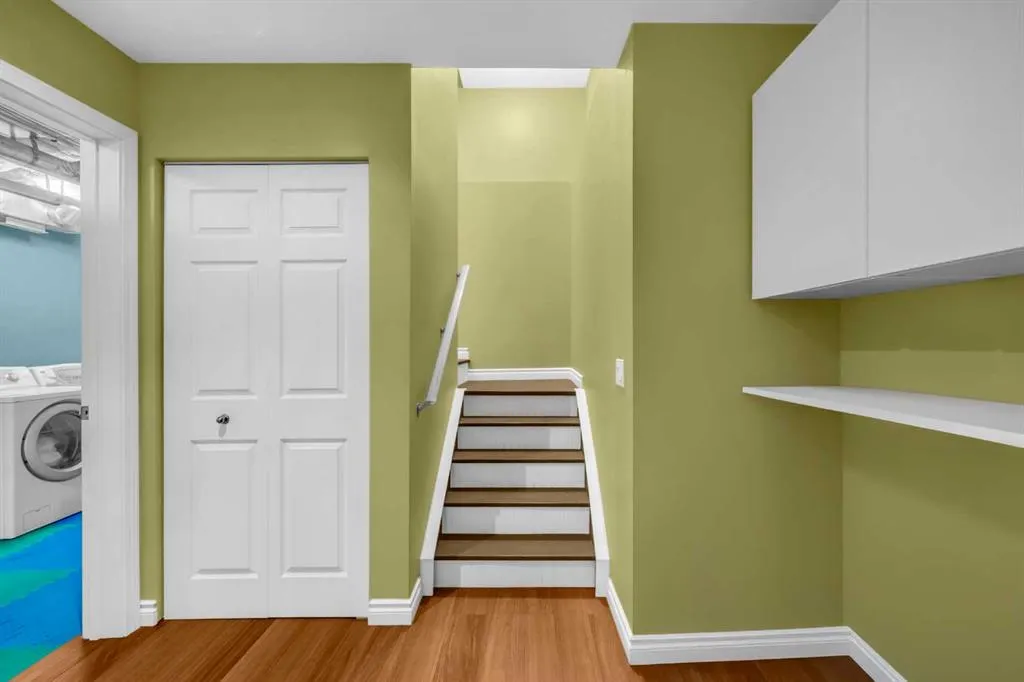 42 Martha's Haven Manor NE