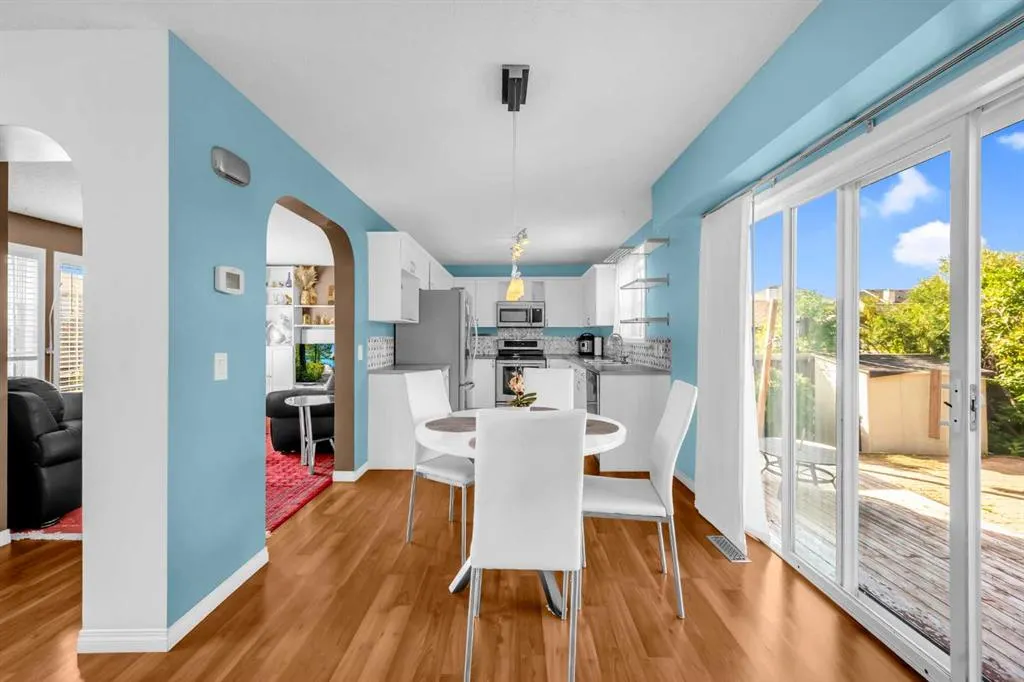 42 Martha's Haven Manor NE