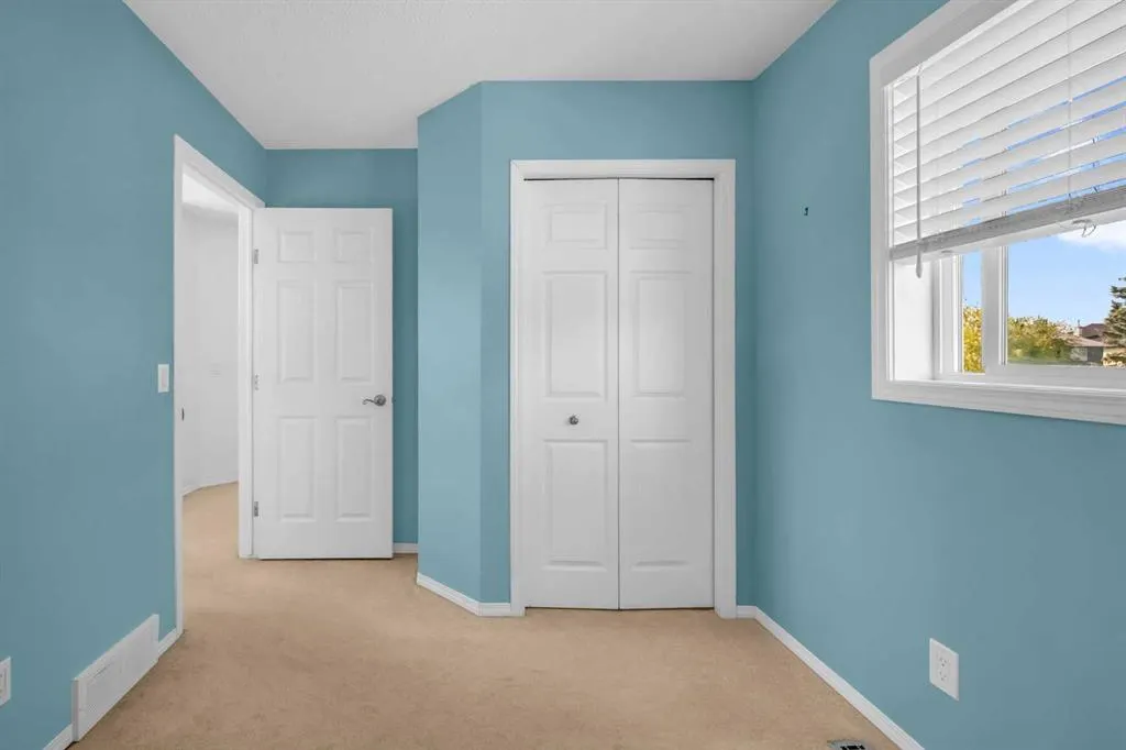 42 Martha's Haven Manor NE