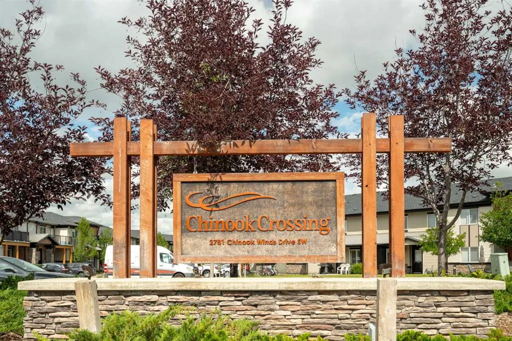 2781 Chinook Winds Drive SW, #3304