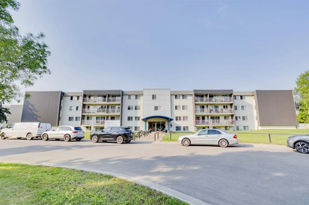 9 Clearwater, #312