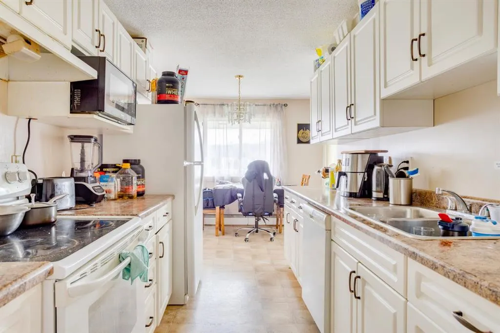 9 Clearwater, #312