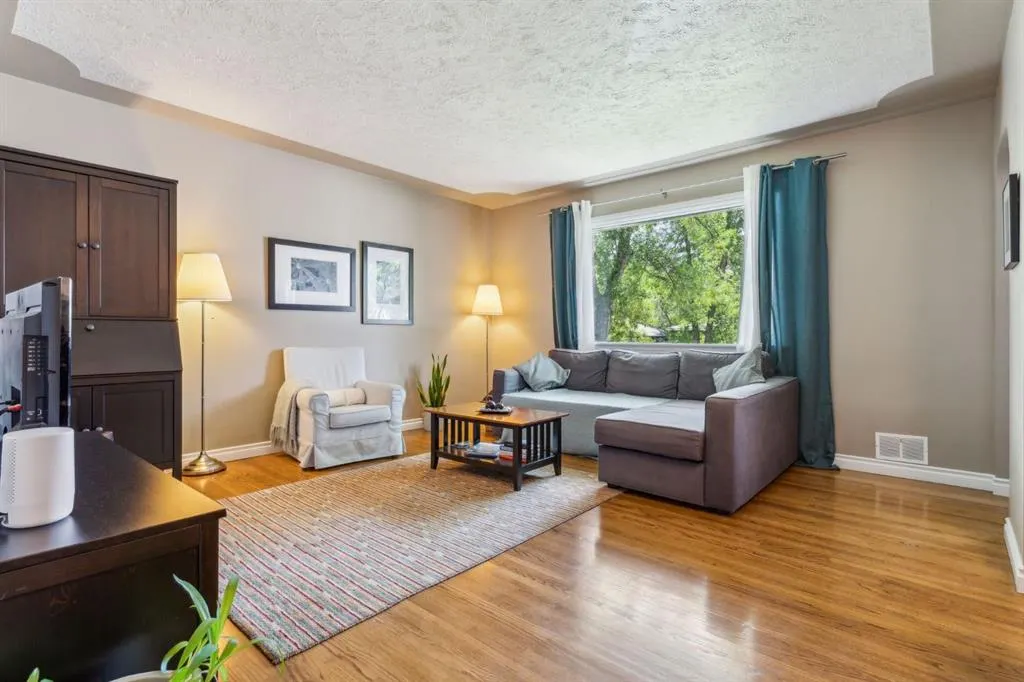 3213 Kilkenny Road SW