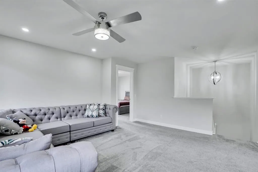 367 Dawson Harbour Court