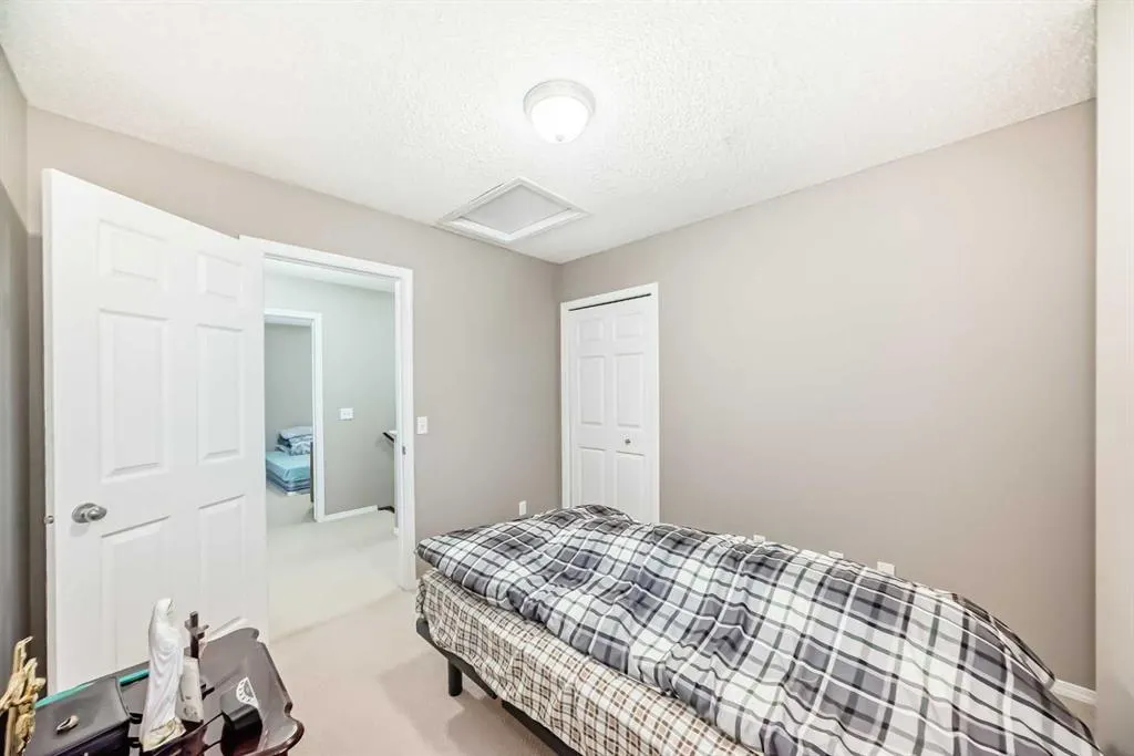 135 Copperstone Grove SE