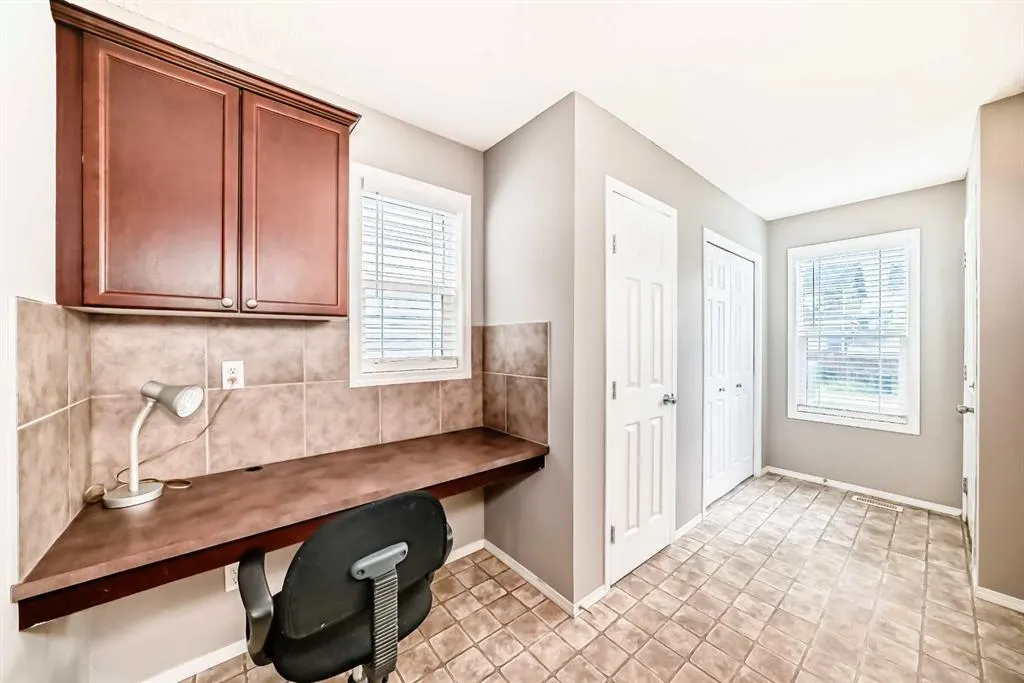 135 Copperstone Grove SE