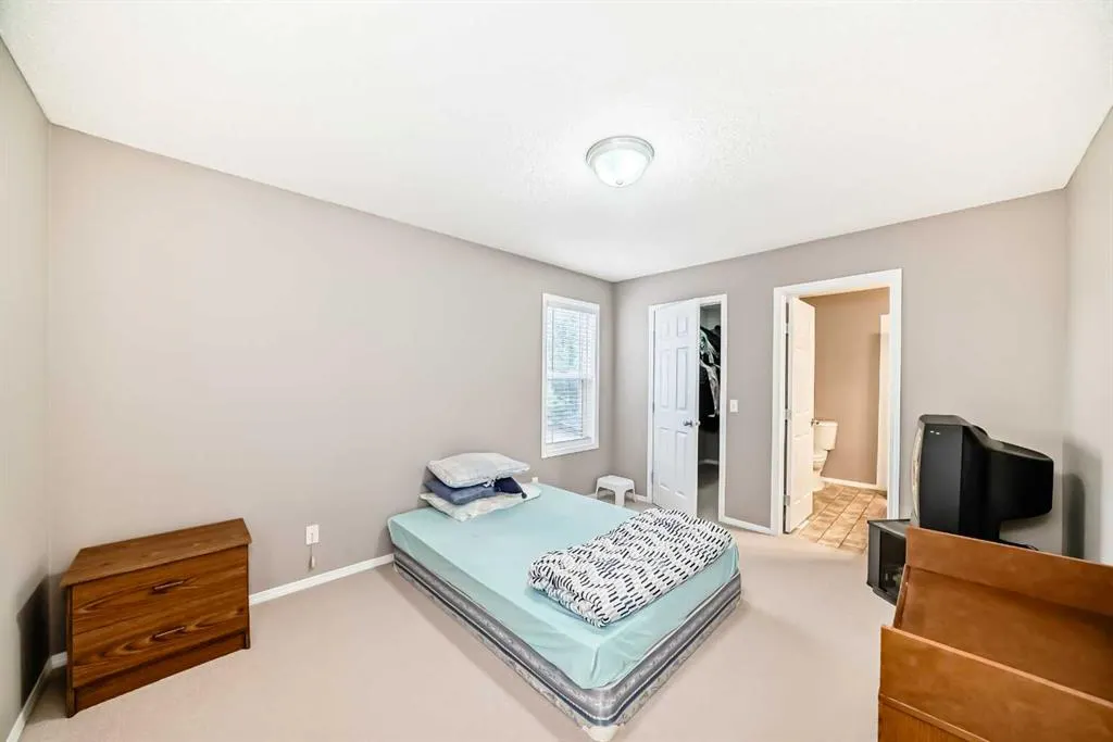 135 Copperstone Grove SE