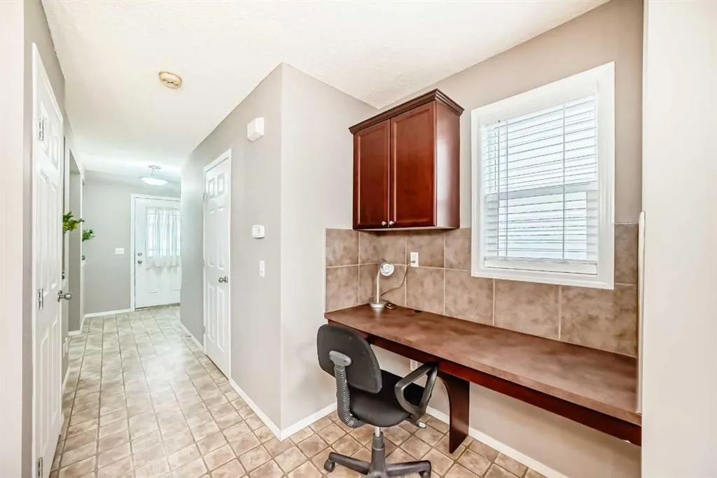 135 Copperstone Grove SE