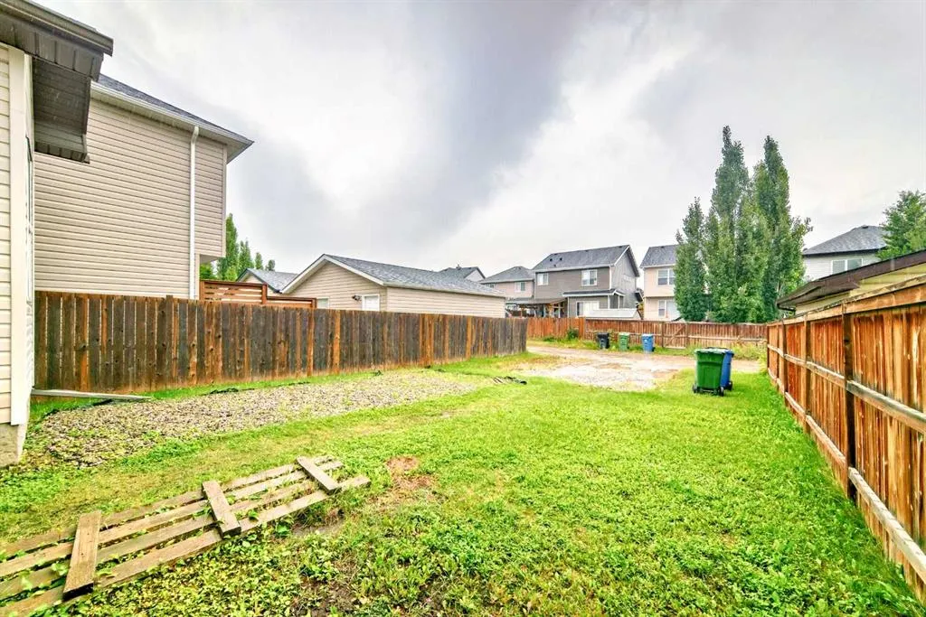 135 Copperstone Grove SE