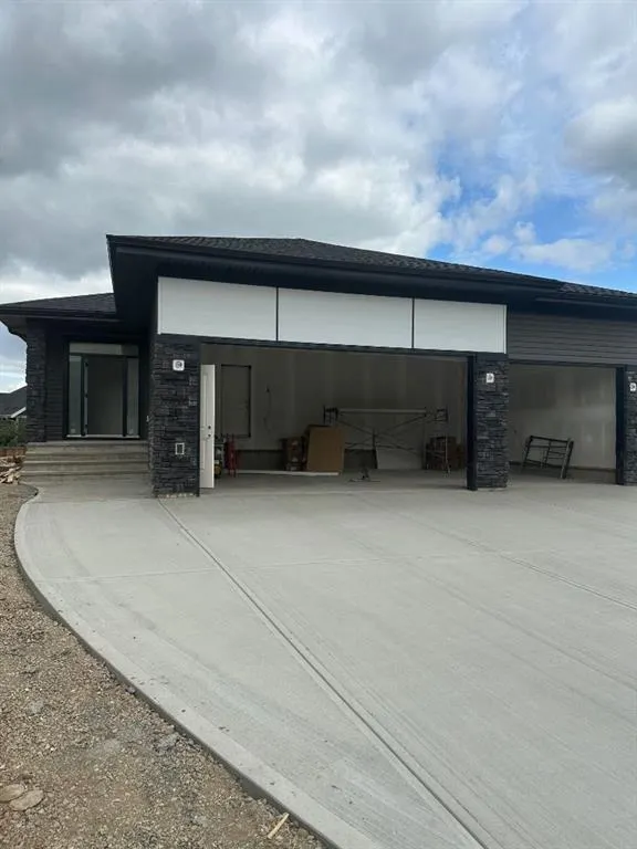 120 Beaconview Place