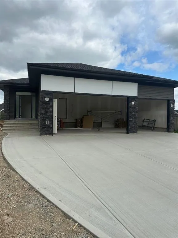 120 Beaconview Place